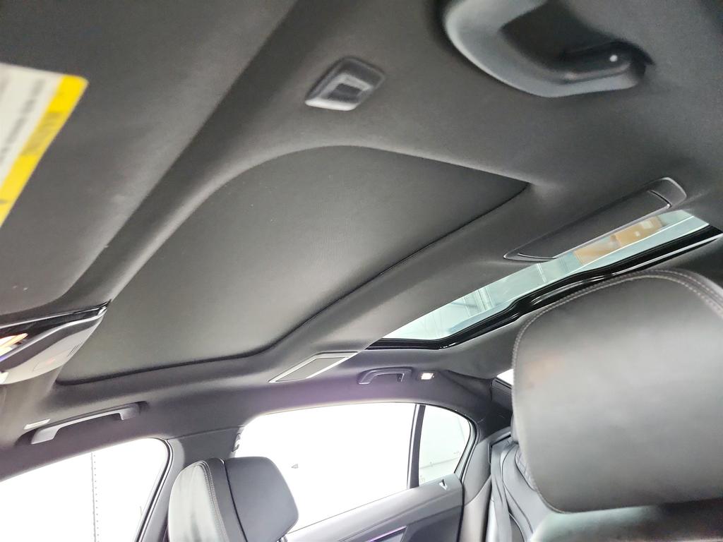 2016 BMW 750i - $17,995
