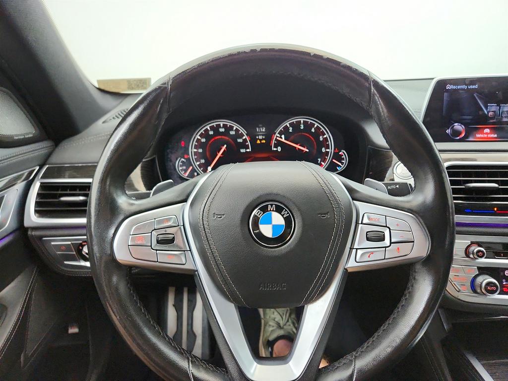 2016 BMW 750i - $17,995