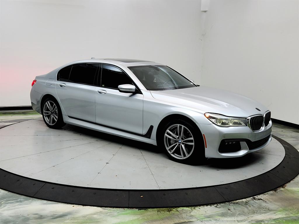 2016 BMW 750i - $17,995