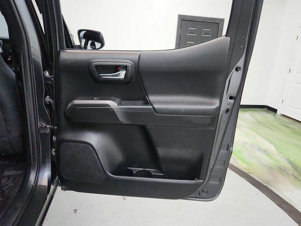 2020 Toyota Tacoma - $27,750