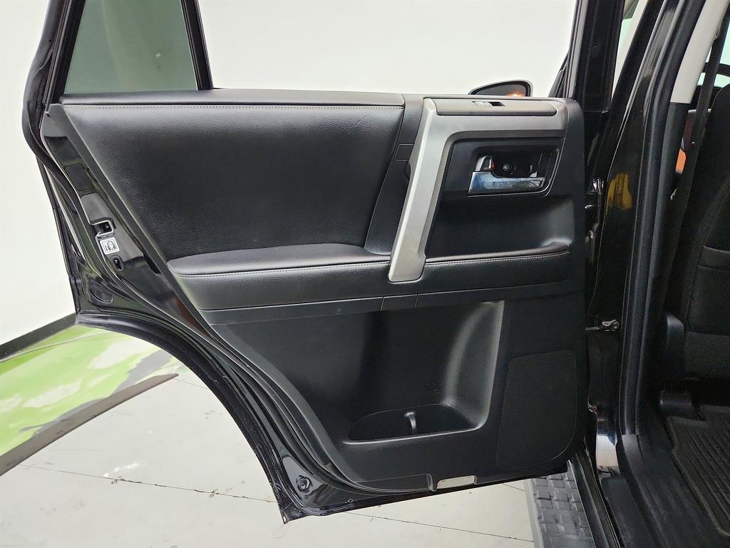 2015 Toyota 4Runner - $16,400