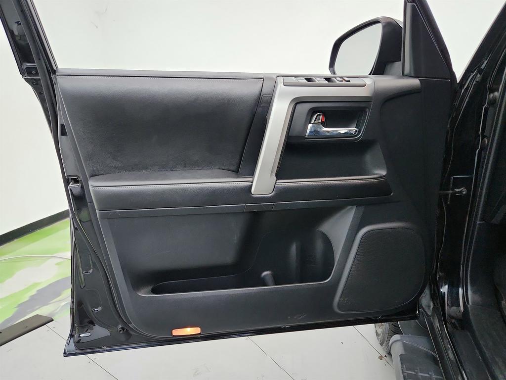 2015 Toyota 4Runner - $16,400