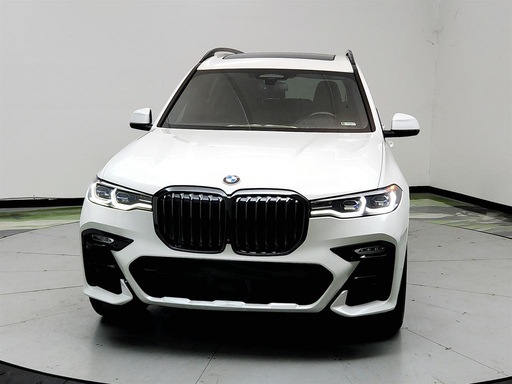 2022 BMW X7