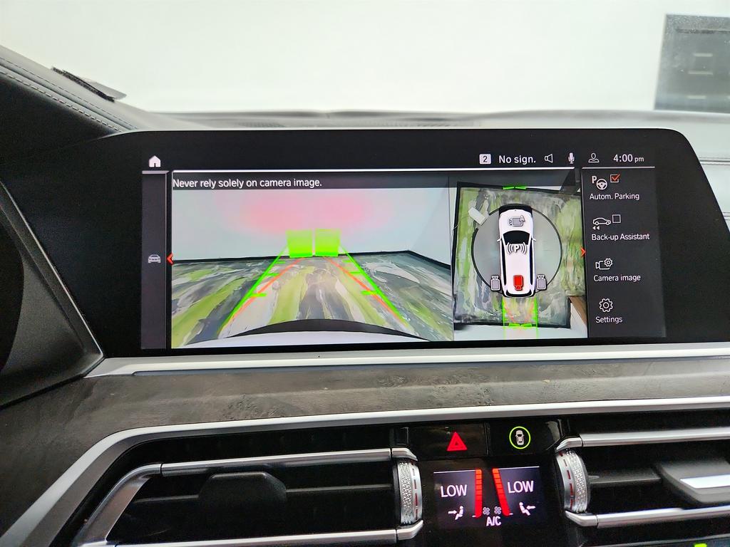2022 BMW X7