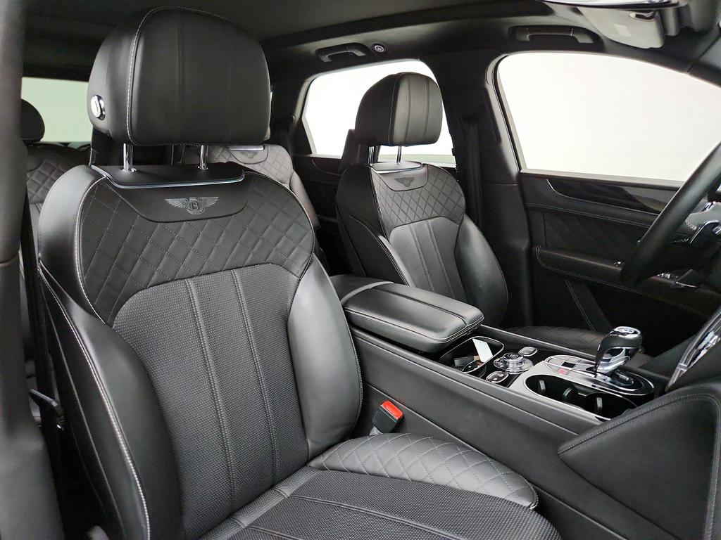 2018 Bentley Bentayga - $59,950