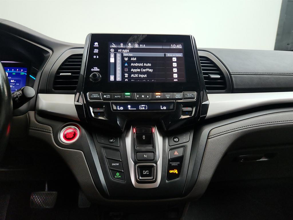 2018 Honda Odyssey - $16,795