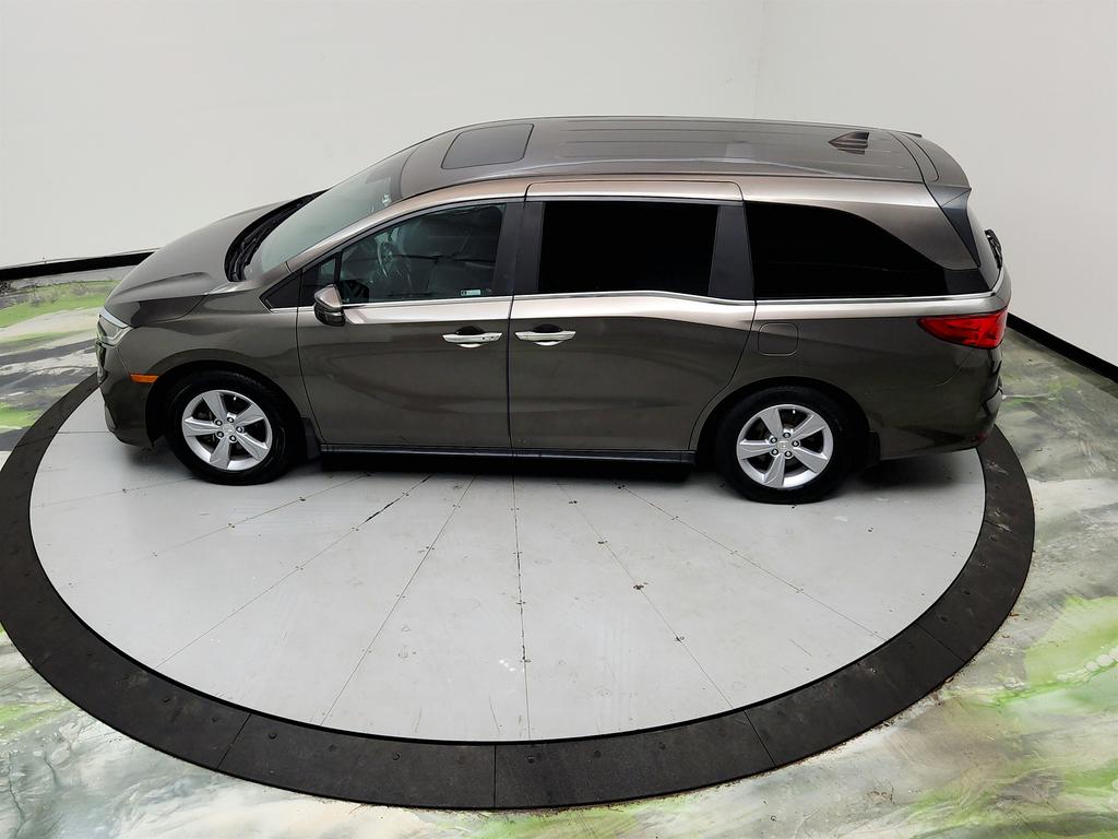 2018 Honda Odyssey - $16,795