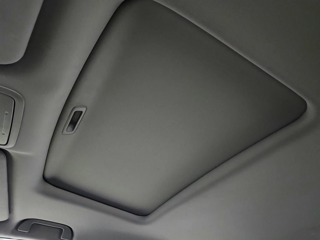 2018 Honda Odyssey - $16,795