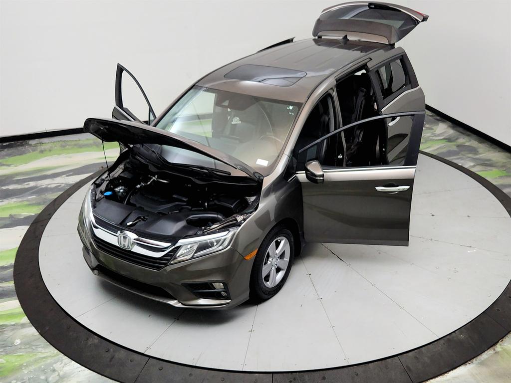 2018 Honda Odyssey - $16,795