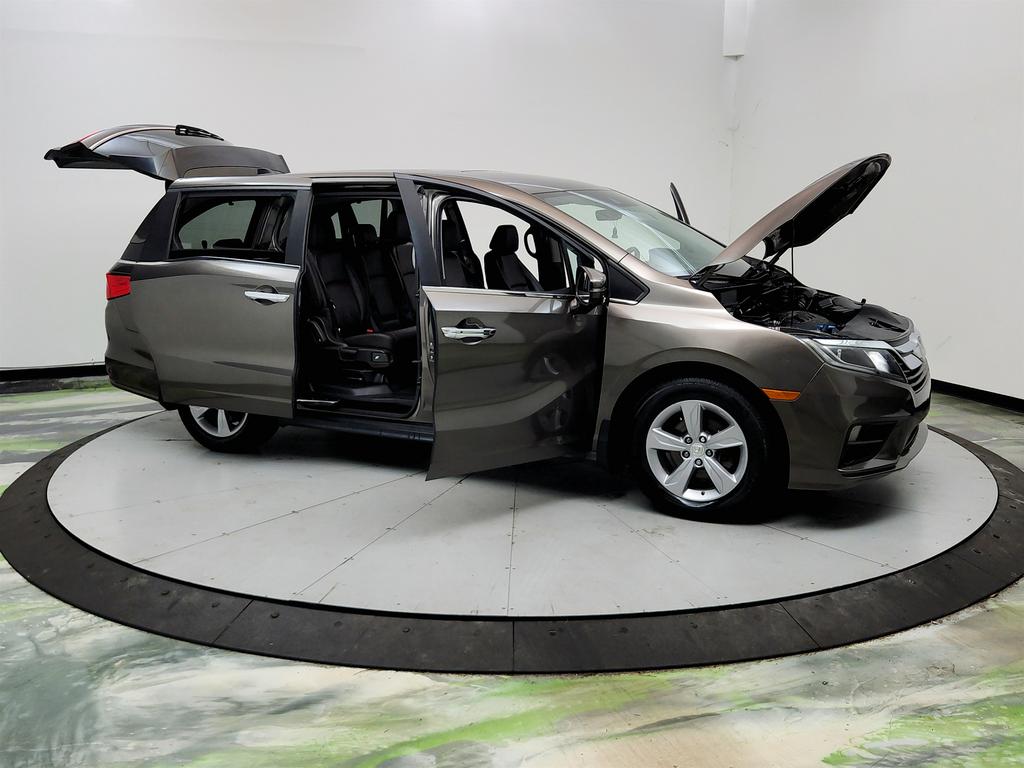 2018 Honda Odyssey - $16,795