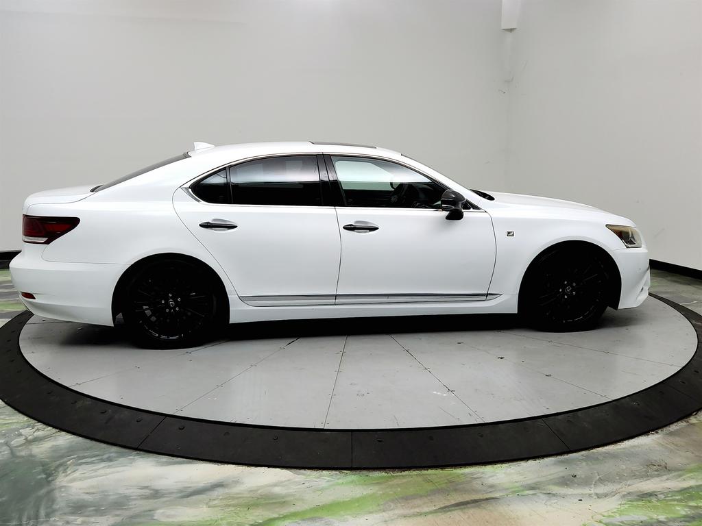 2015 Lexus LS - $20,895