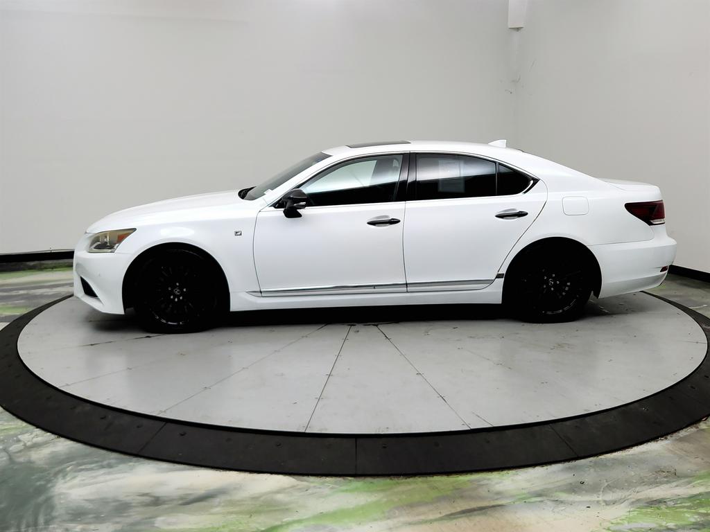 2015 Lexus LS - $20,895