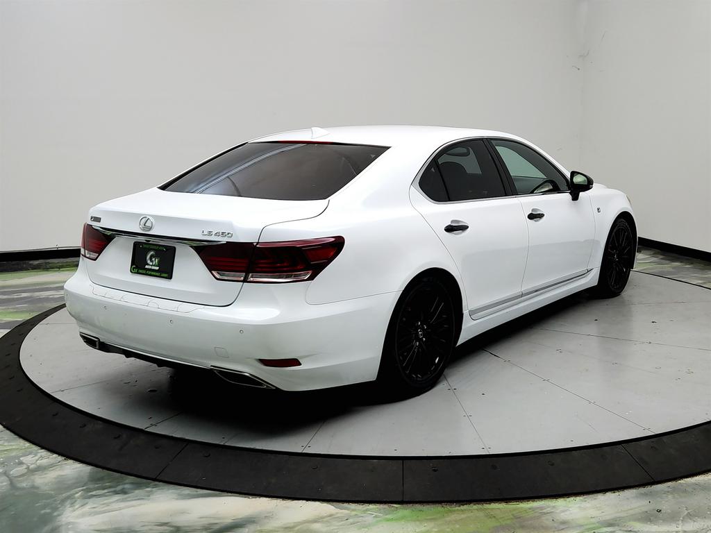 2015 Lexus LS - $20,895