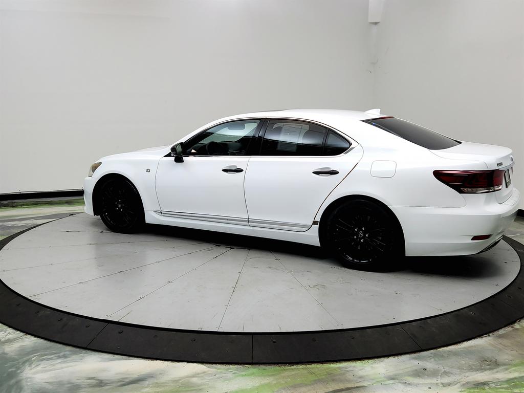 2015 Lexus LS - $20,895