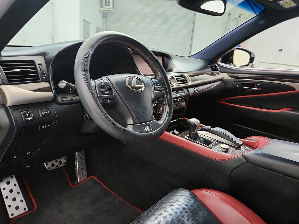 2015 Lexus LS - $20,895