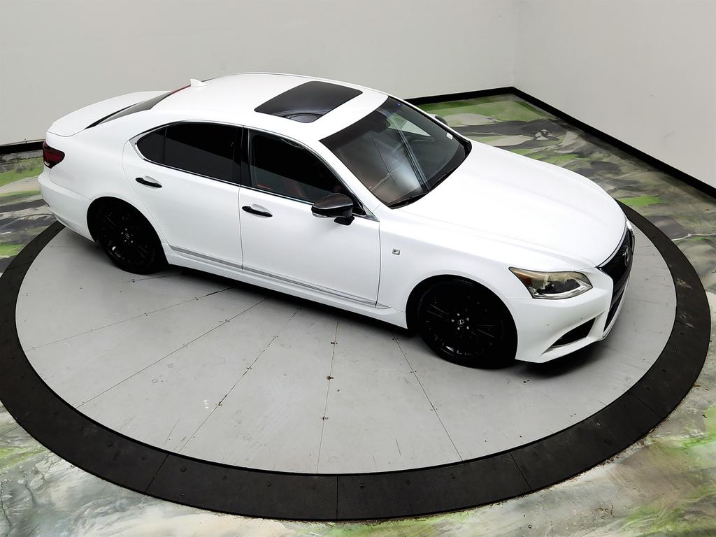2015 Lexus LS - $20,895