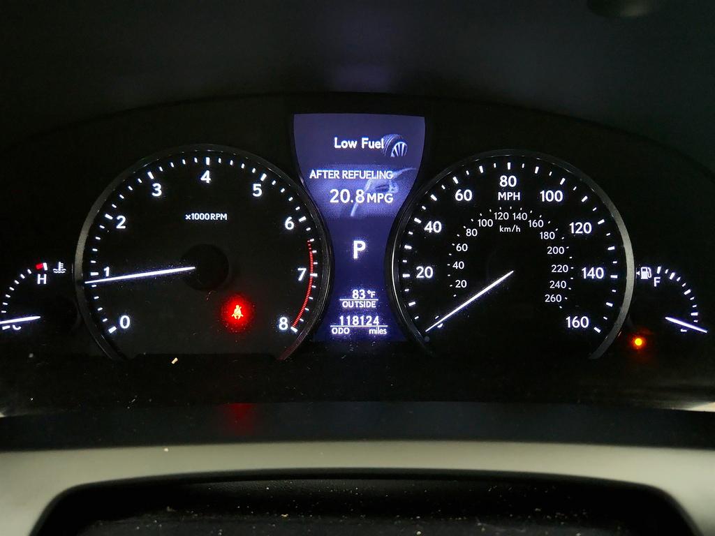 2015 Lexus LS - $20,895