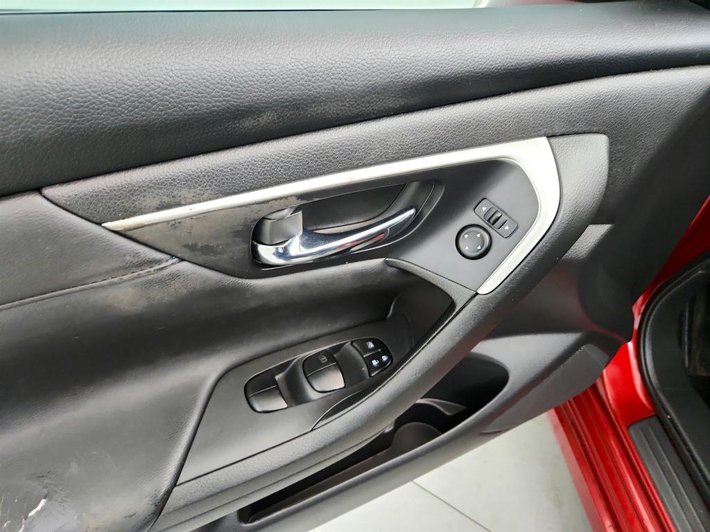 2017 Nissan Altima - $5,795