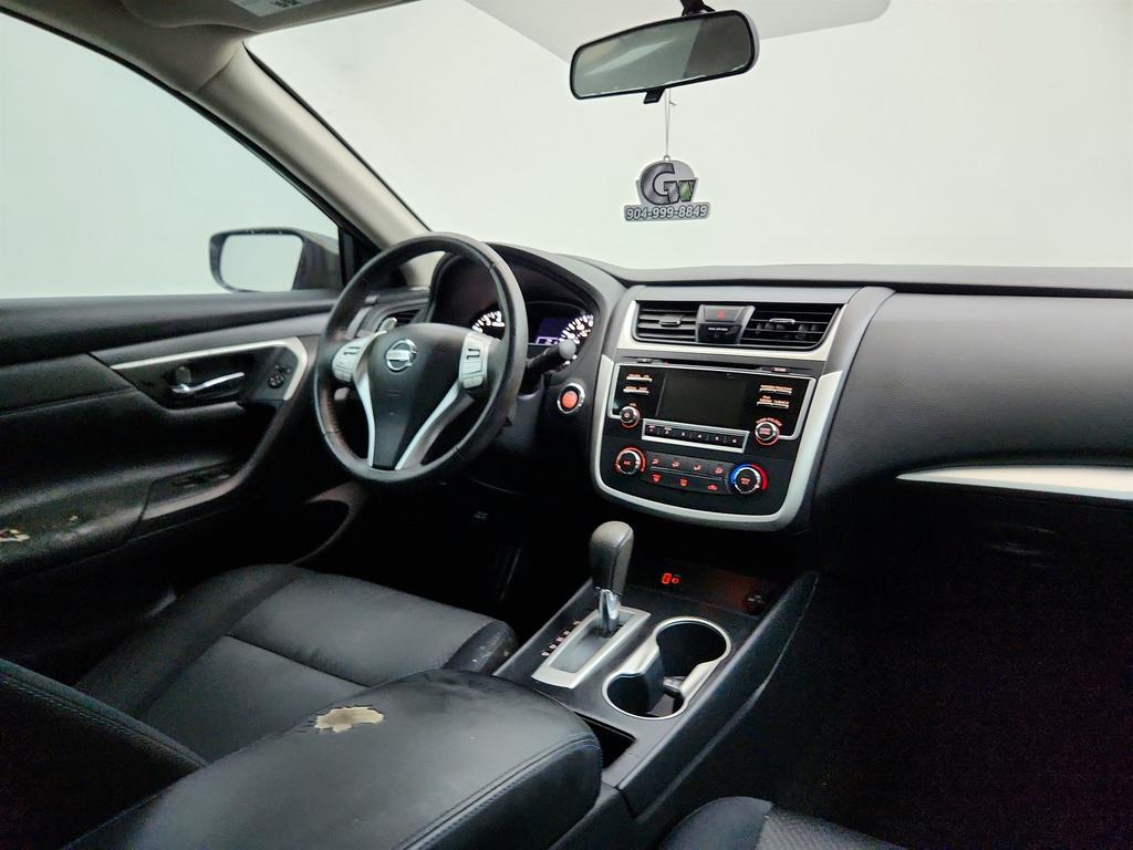 2017 Nissan Altima - $5,795