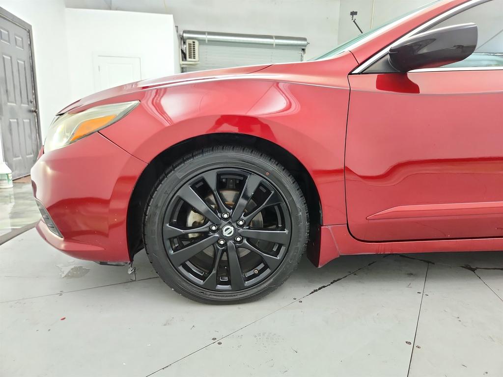 2017 Nissan Altima - $5,795