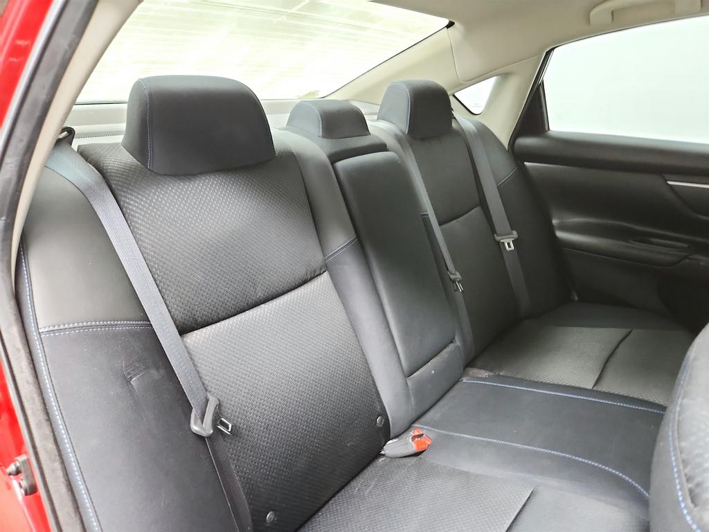 2017 Nissan Altima - $5,795