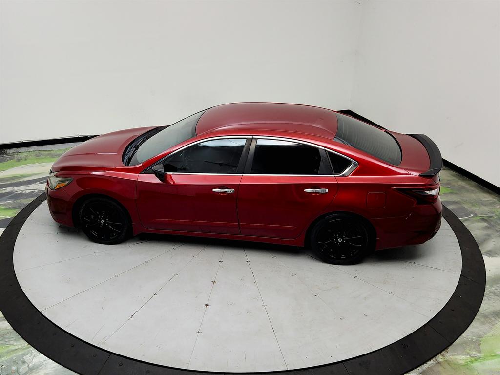 2017 Nissan Altima - $5,795