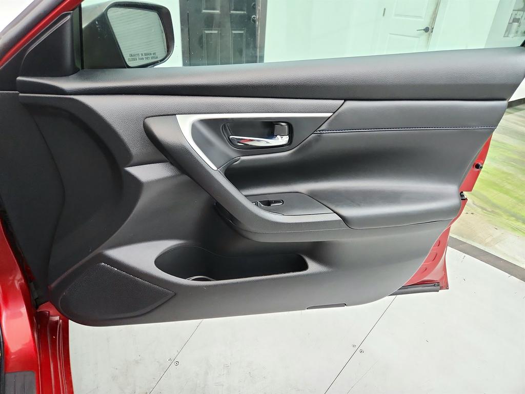 2017 Nissan Altima - $5,795