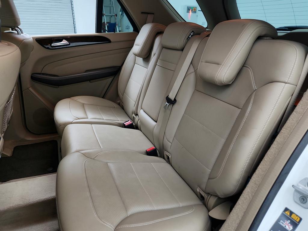 2014 Mercedes-Benz Ml-class - $8,695