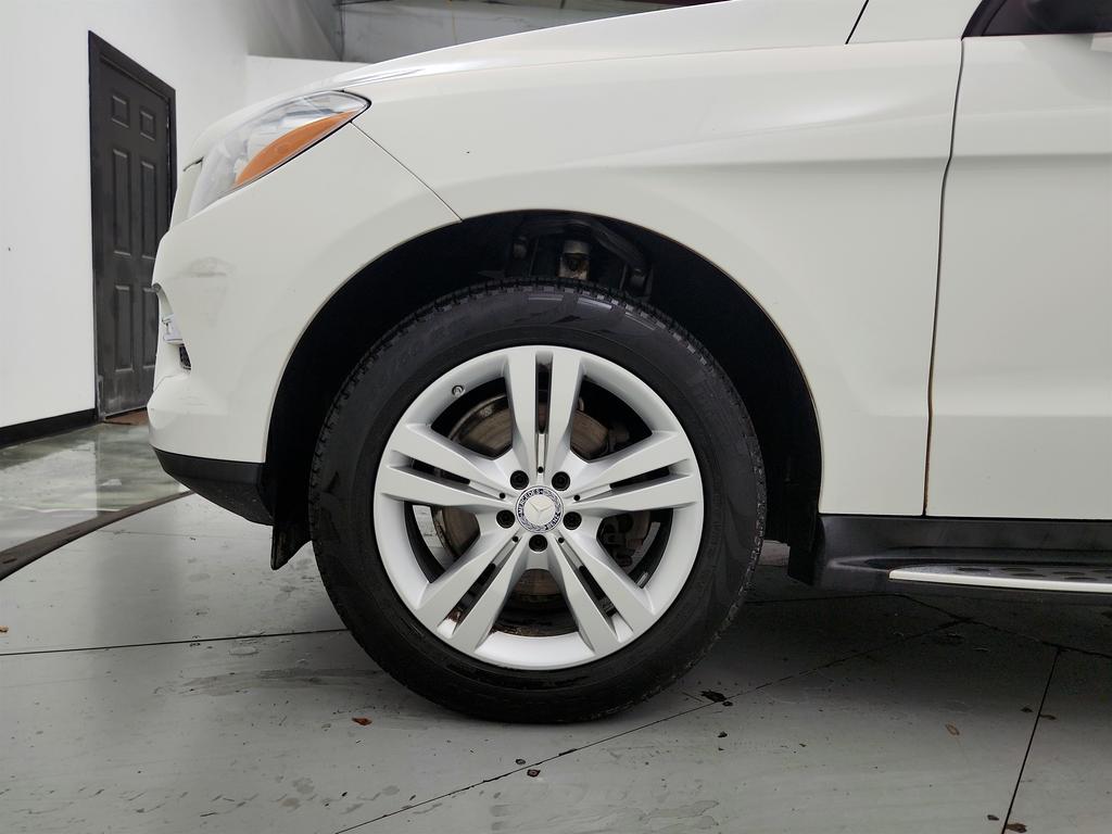 2014 Mercedes-Benz Ml-class - $8,695