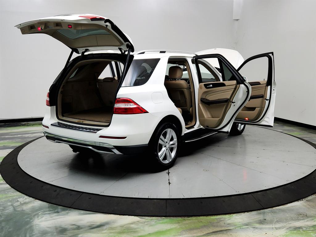 2014 Mercedes-Benz Ml-class - $8,695
