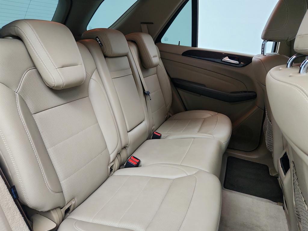 2014 Mercedes-Benz Ml-class - $8,695