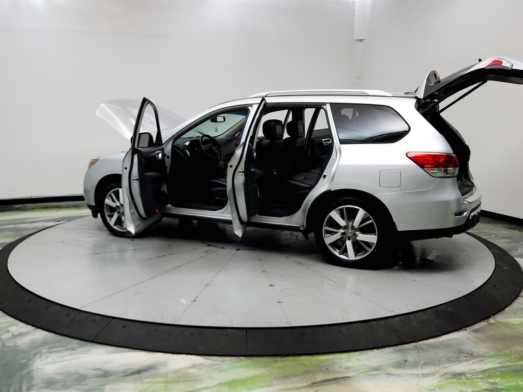 2015 Nissan Pathfinder - $7,495