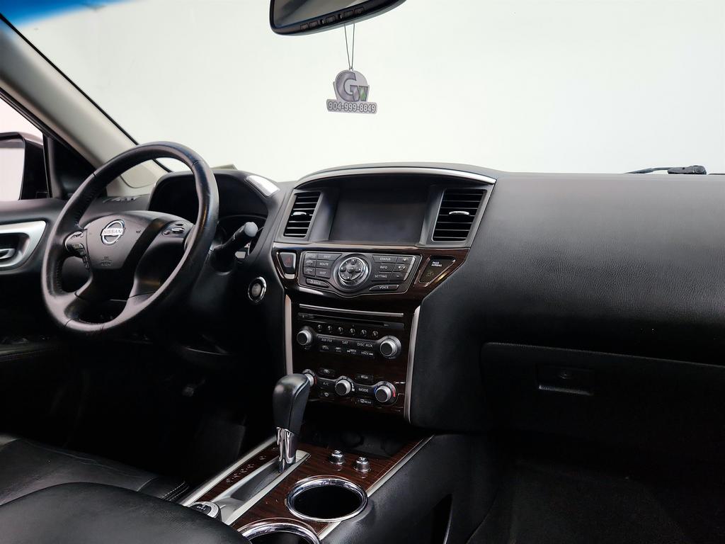 2015 Nissan Pathfinder - $7,495