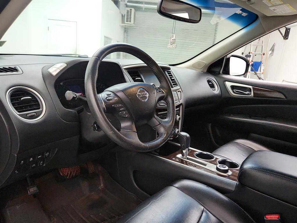 2015 Nissan Pathfinder - $7,495