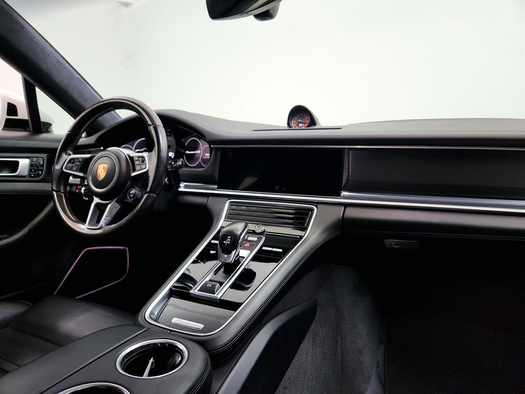2019 Porsche Panamera - $59,950