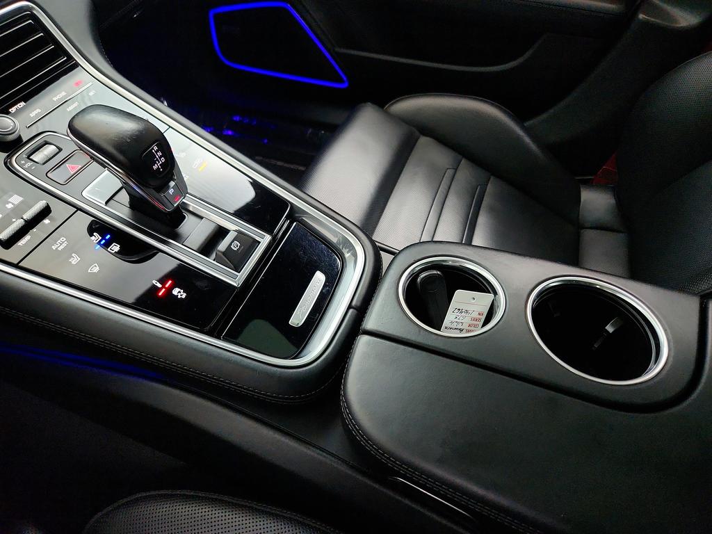 2019 Porsche Panamera - $59,950