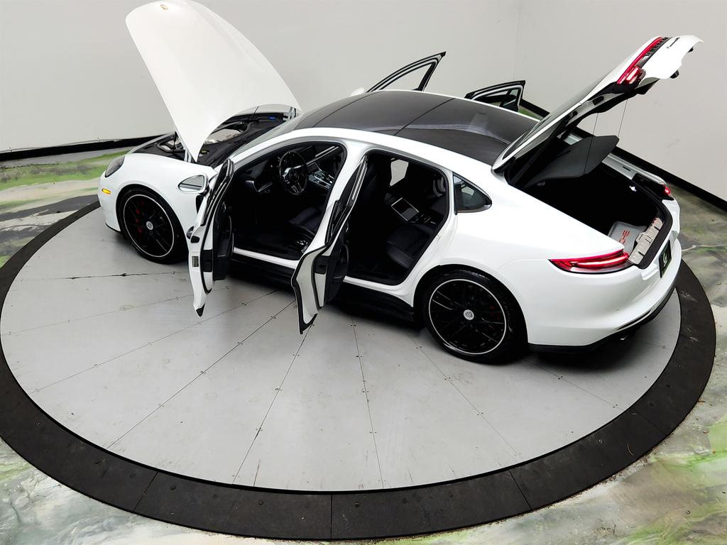 2019 Porsche Panamera - $59,950