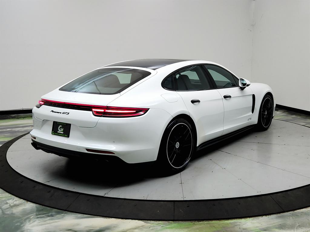 2019 Porsche Panamera - $59,950