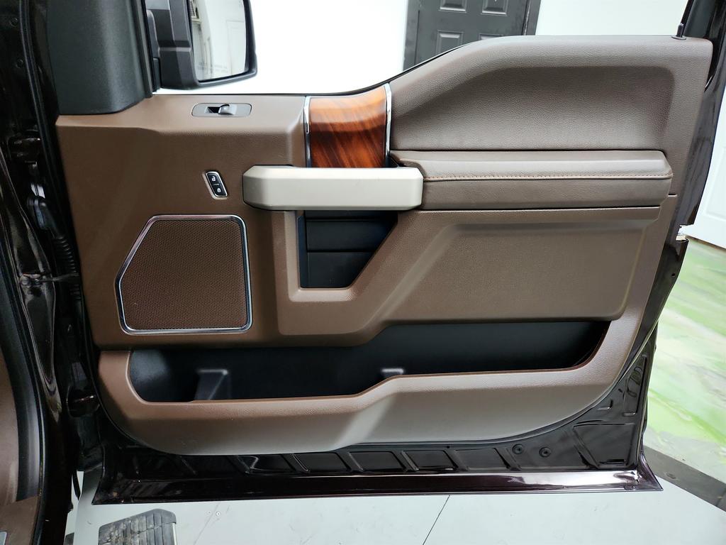 2018 Ford F-150 - $29,945