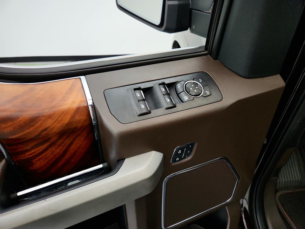 2018 Ford F-150 - $29,945