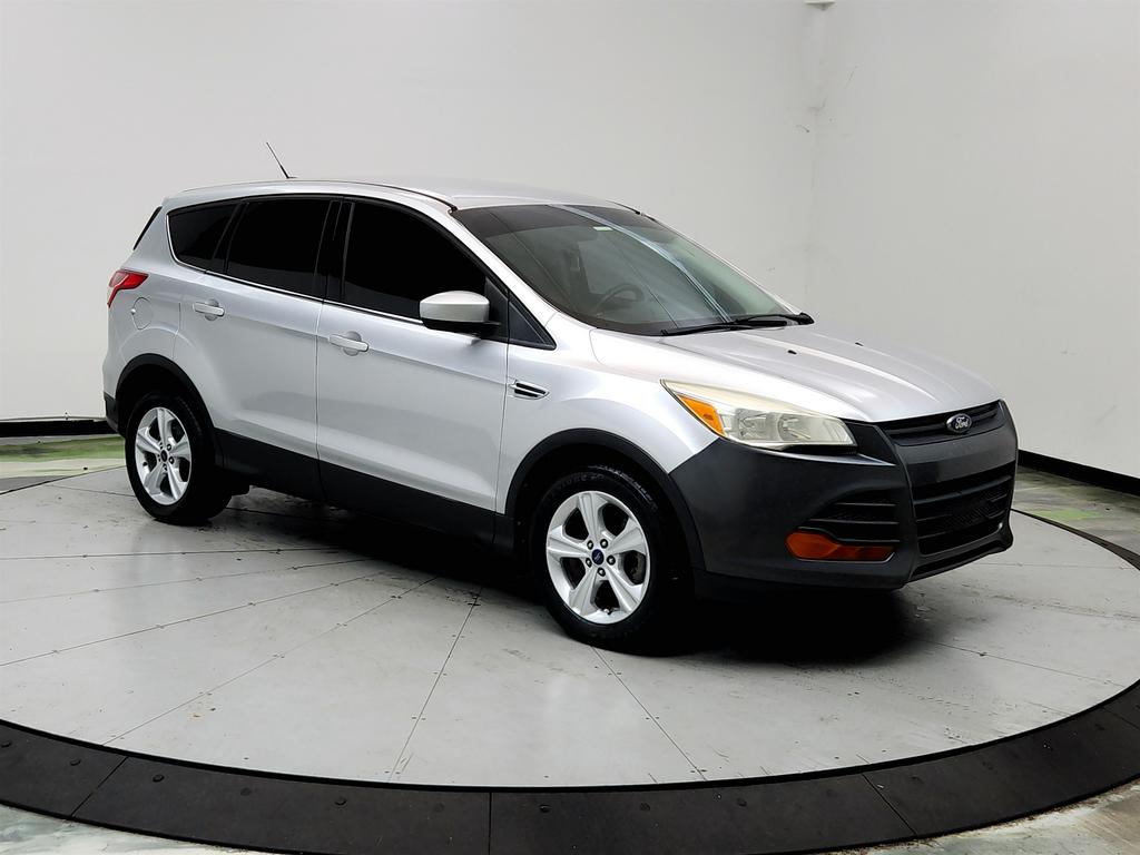 2015 Ford Escape - $3,995