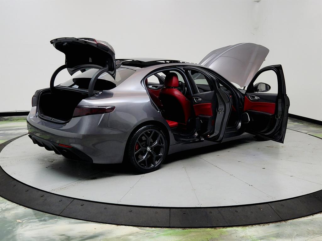 2019 Alfa Romeo Giulia - $14,995