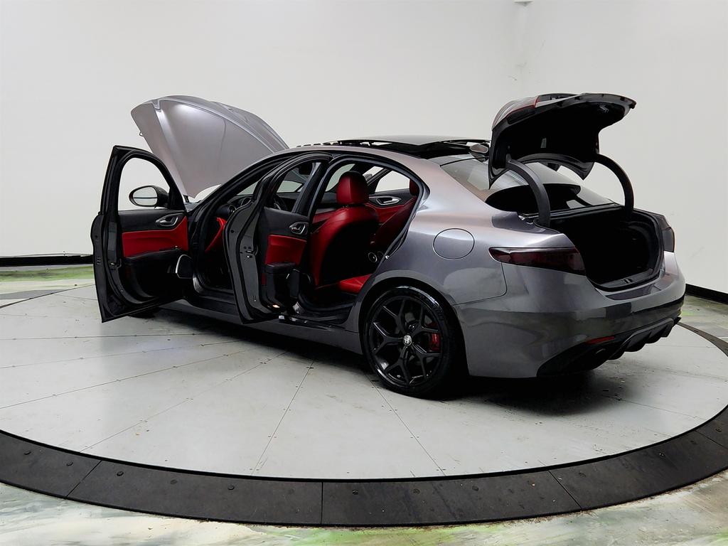2019 Alfa Romeo Giulia - $14,995
