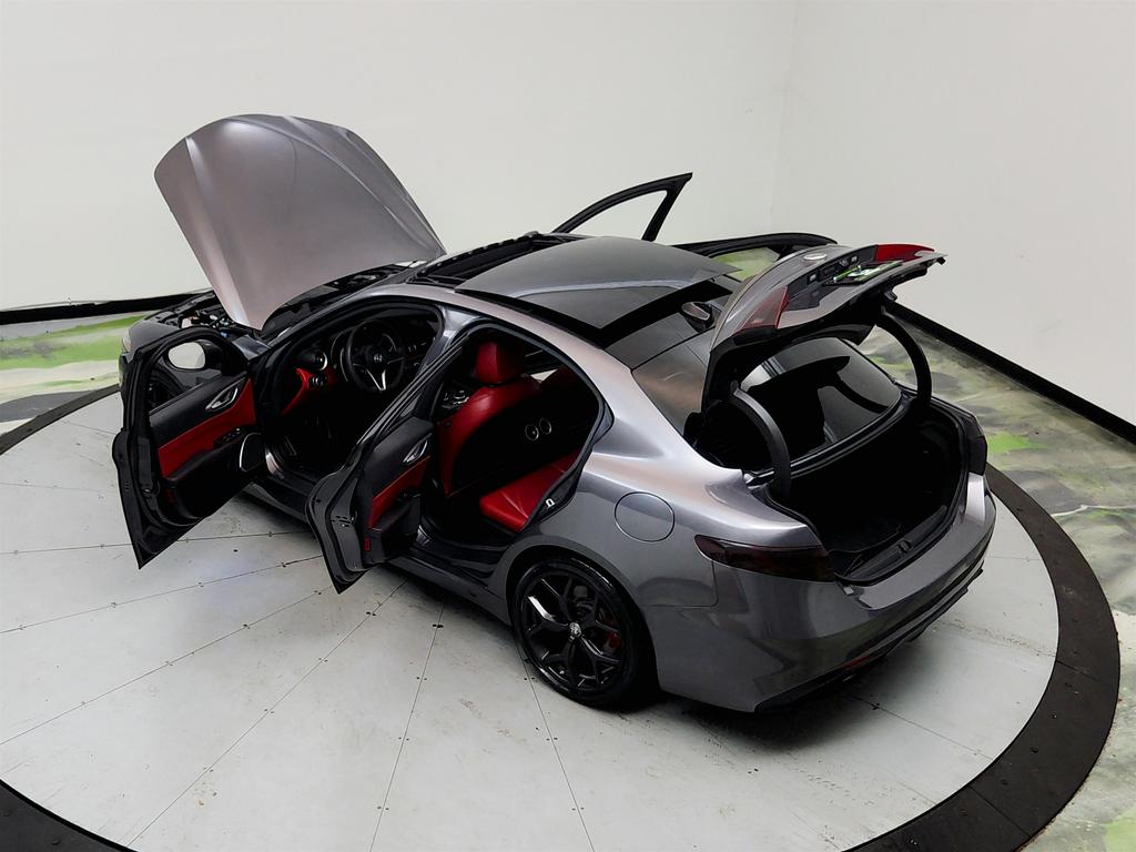 2019 Alfa Romeo Giulia - $14,995