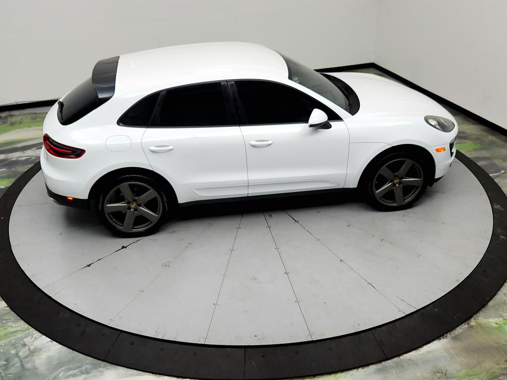 2018 Porsche Macan - $16,995