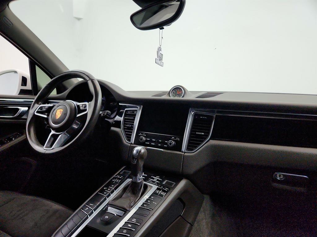 2018 Porsche Macan - $16,995