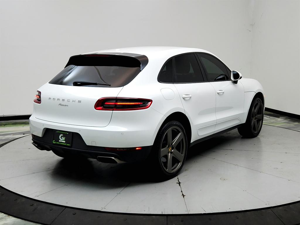 2018 Porsche Macan - $16,995