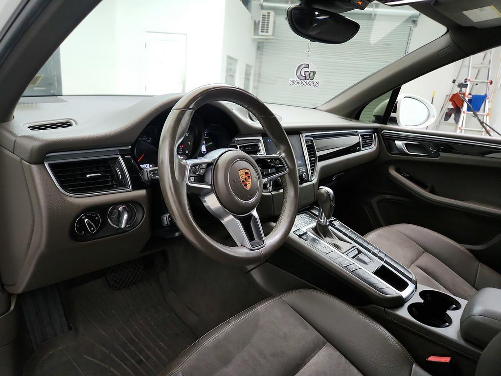 2018 Porsche Macan - $16,995