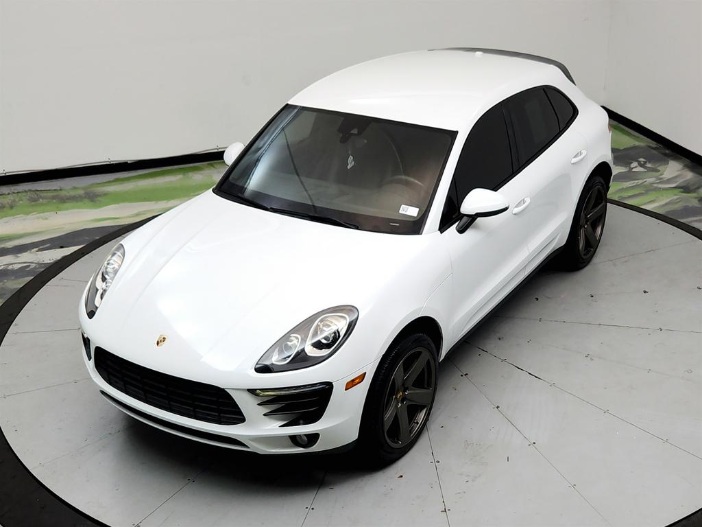 2018 Porsche Macan - $16,995