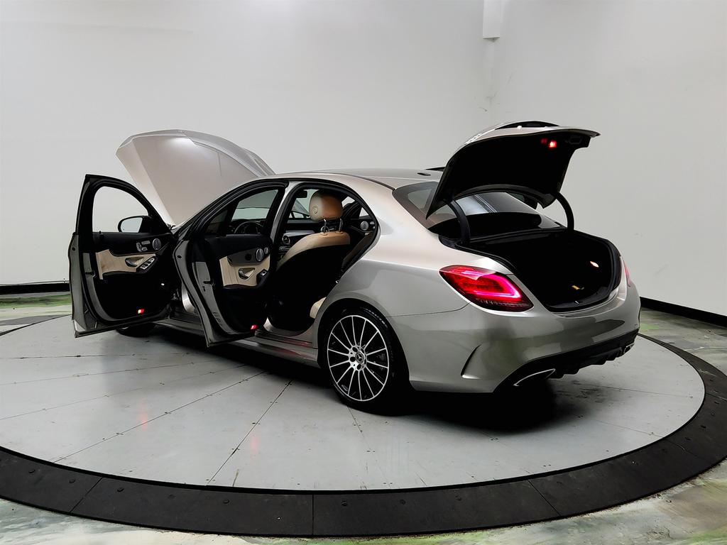2019 Mercedes-Benz C-Class - $15,950